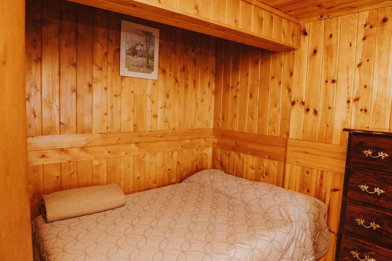 Lang Lake Resort Espanola Zewnętrze zdjęcie