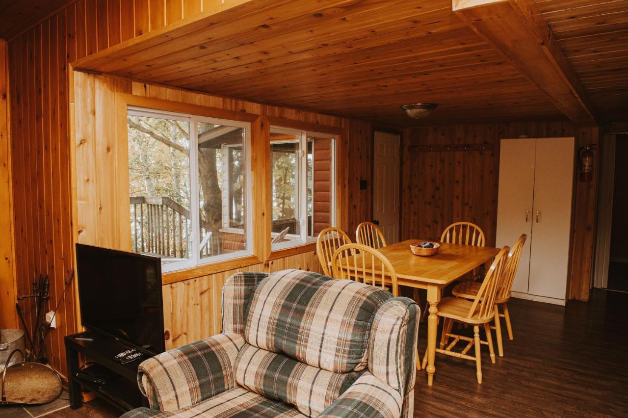 Lang Lake Resort Espanola Zewnętrze zdjęcie