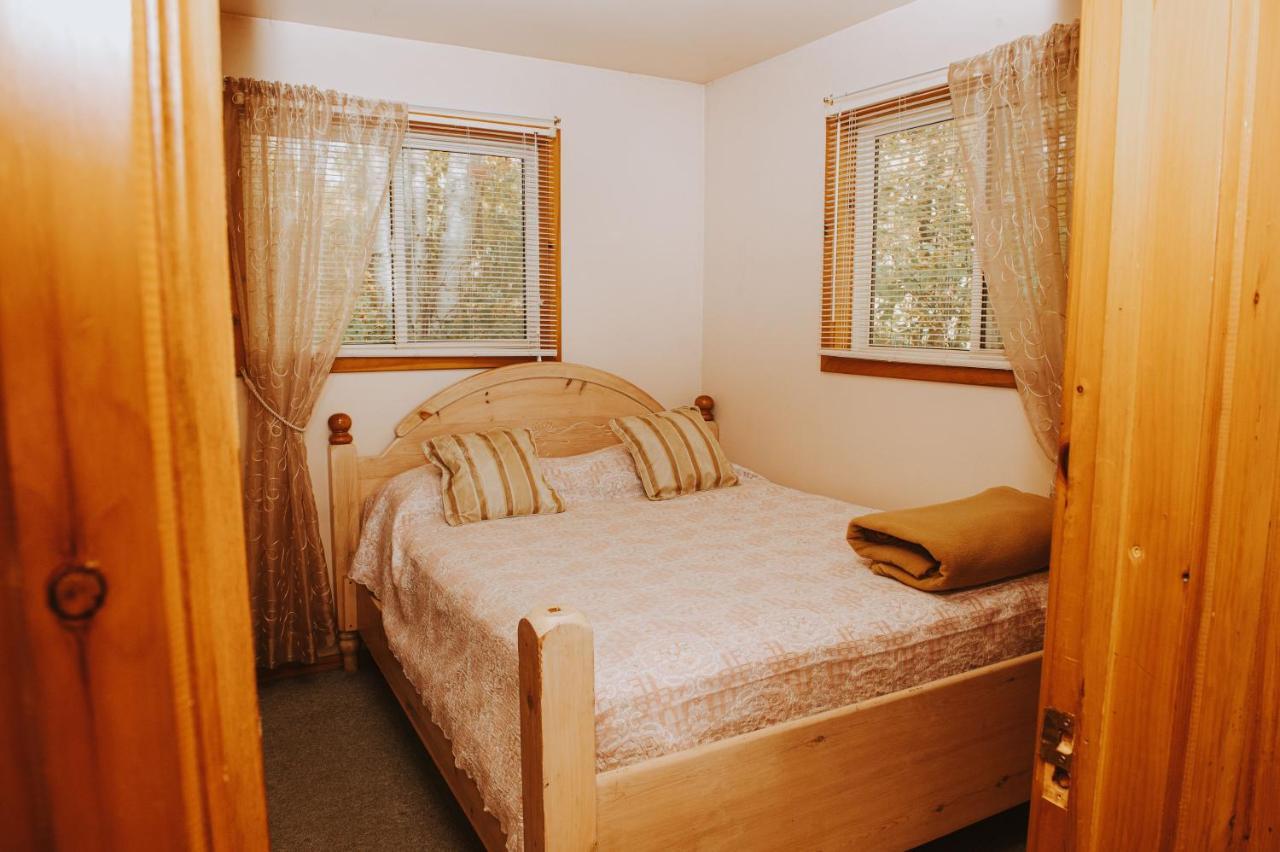 Lang Lake Resort Espanola Zewnętrze zdjęcie