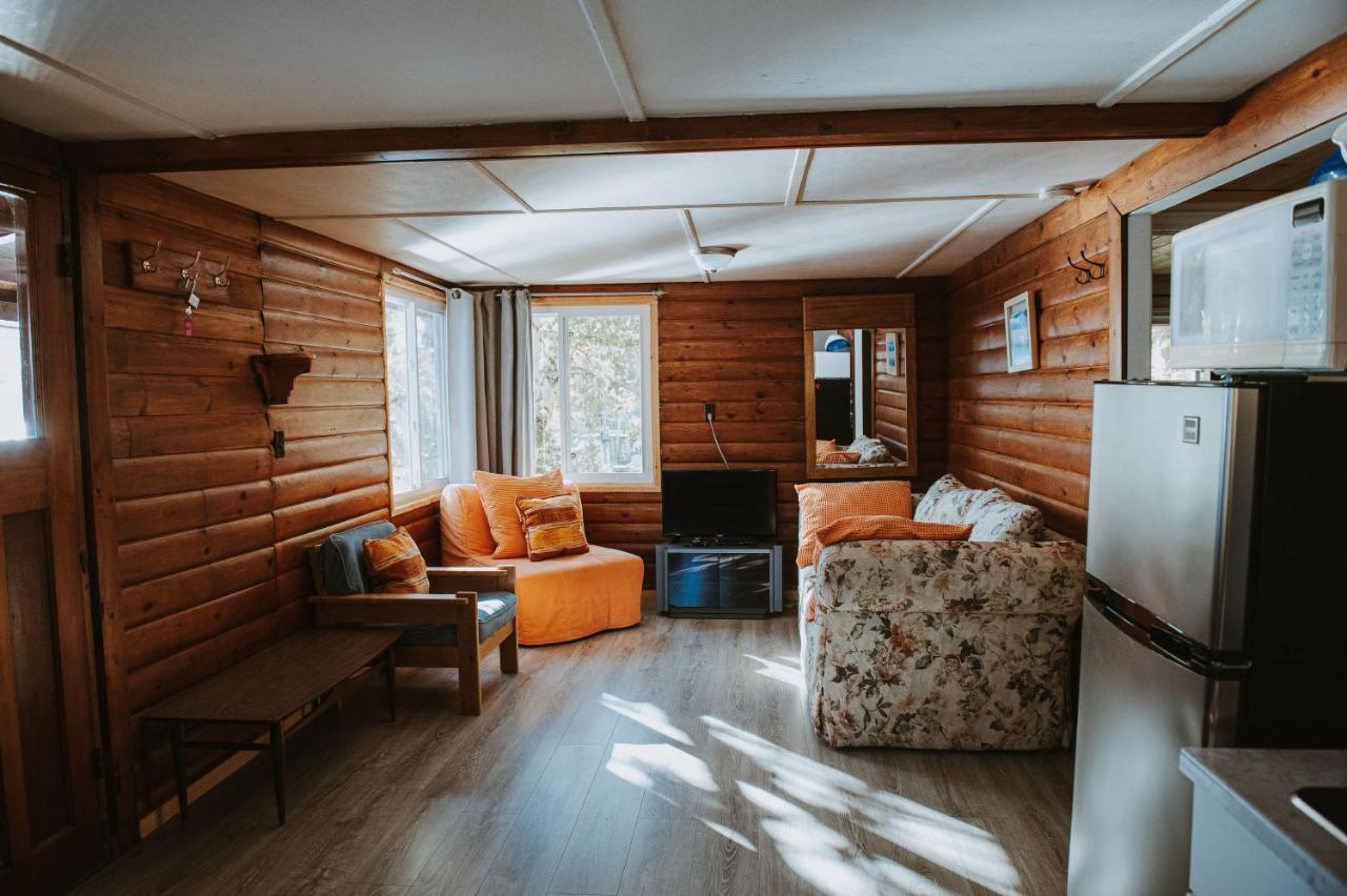 Lang Lake Resort Espanola Zewnętrze zdjęcie