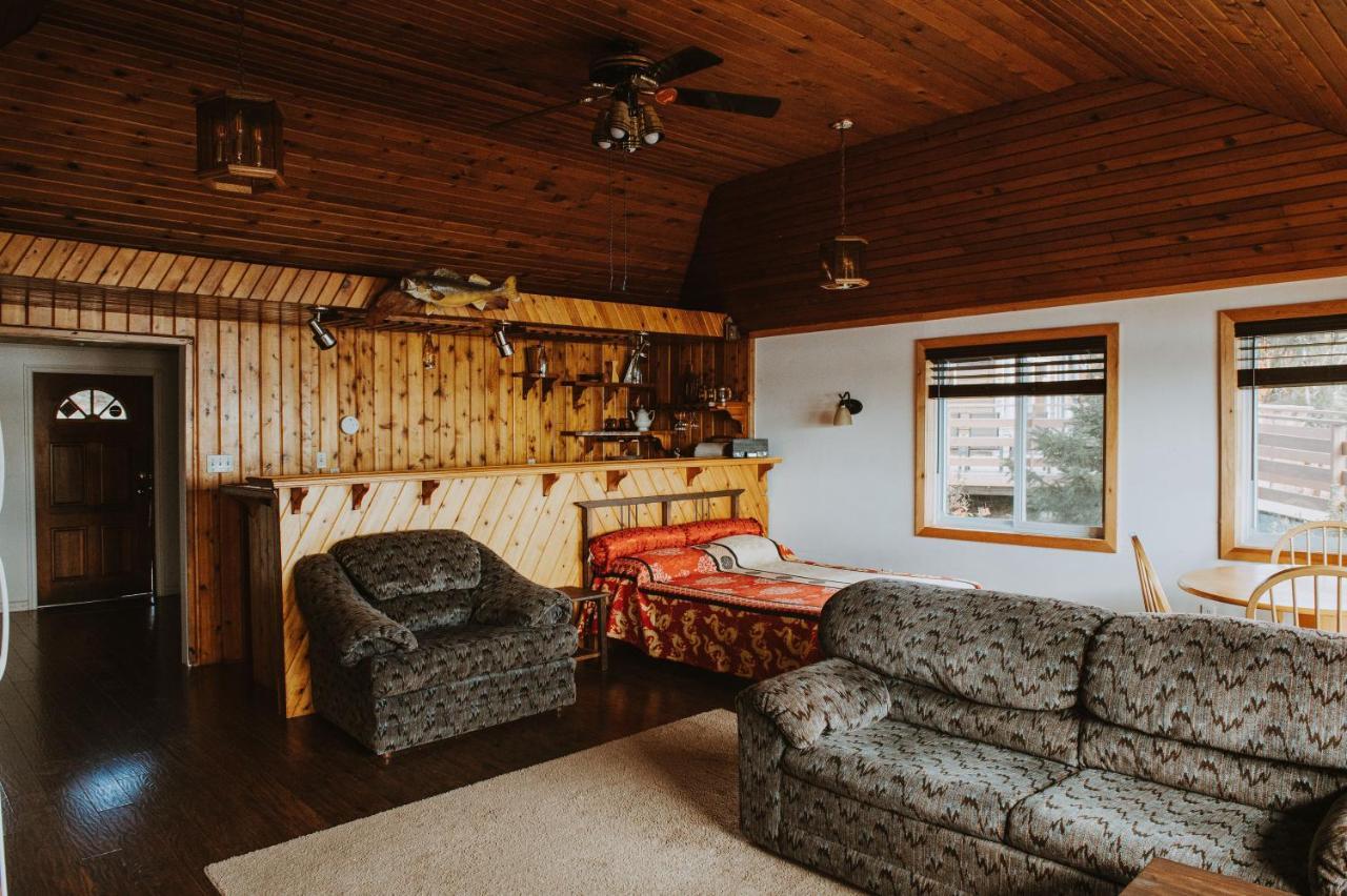 Lang Lake Resort Espanola Zewnętrze zdjęcie