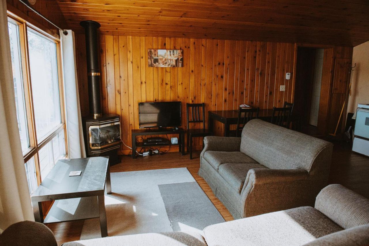 Lang Lake Resort Espanola Zewnętrze zdjęcie