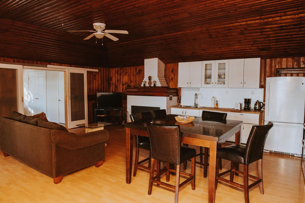 Lang Lake Resort Espanola Zewnętrze zdjęcie