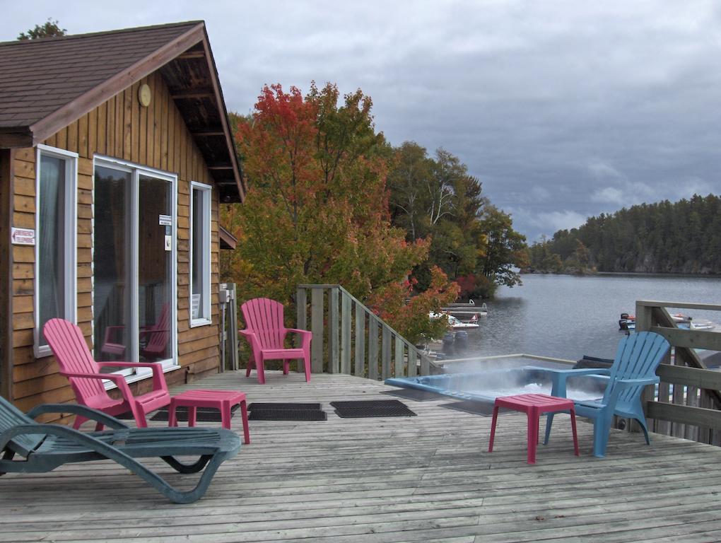 Lang Lake Resort Espanola Zewnętrze zdjęcie